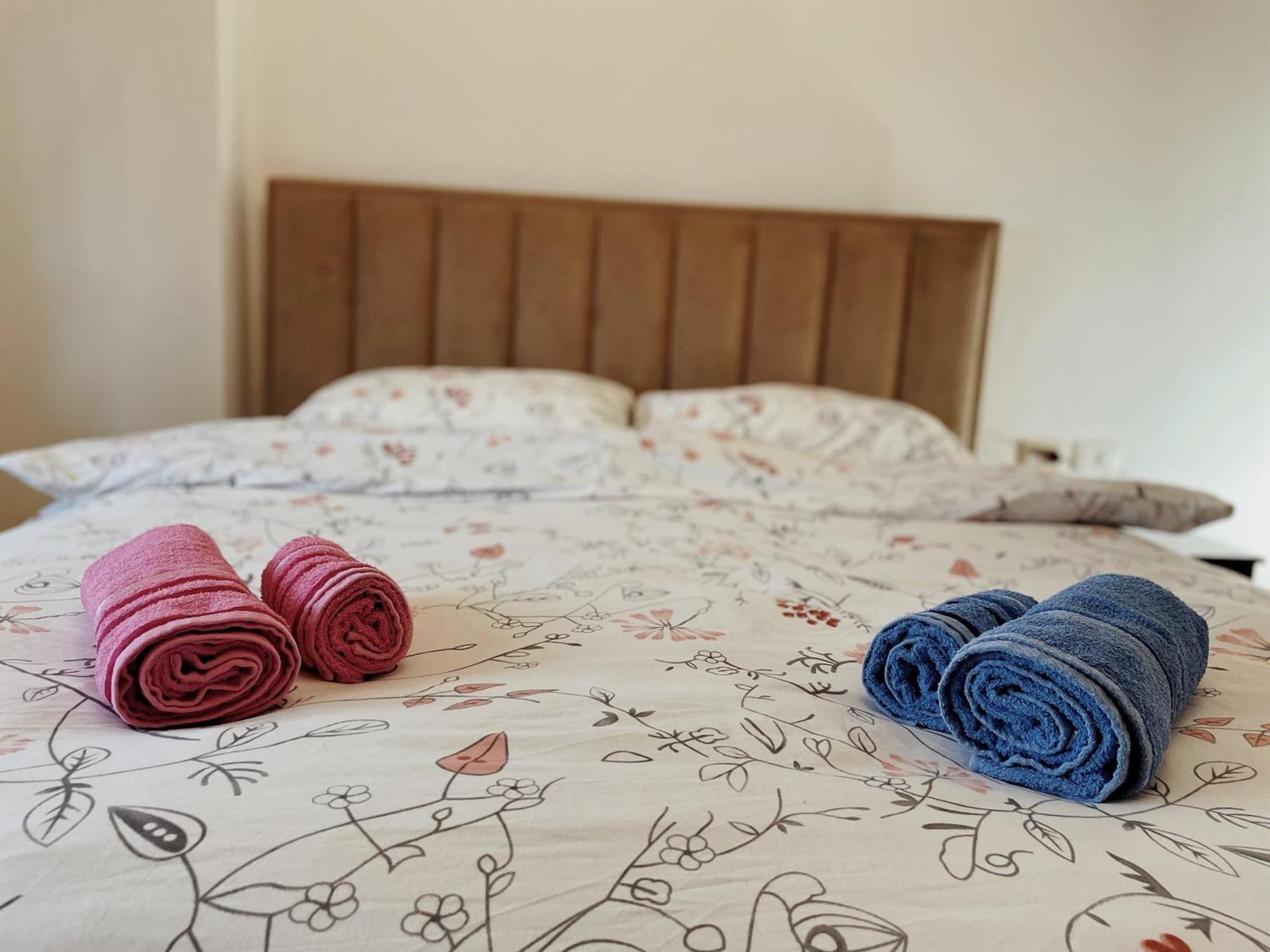 Lovely Apartment Тирана Экстерьер фото