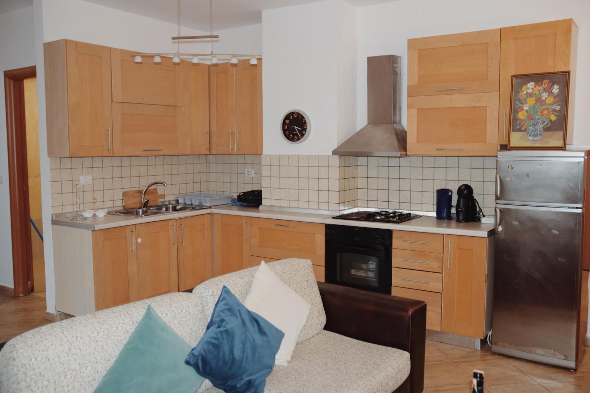 Lovely Apartment Тирана Экстерьер фото